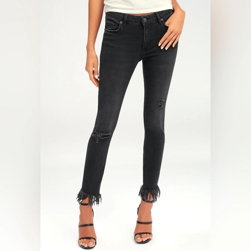 Women’s Free People Great Heights Washed Black Frayed Skinny Jeans Size 25